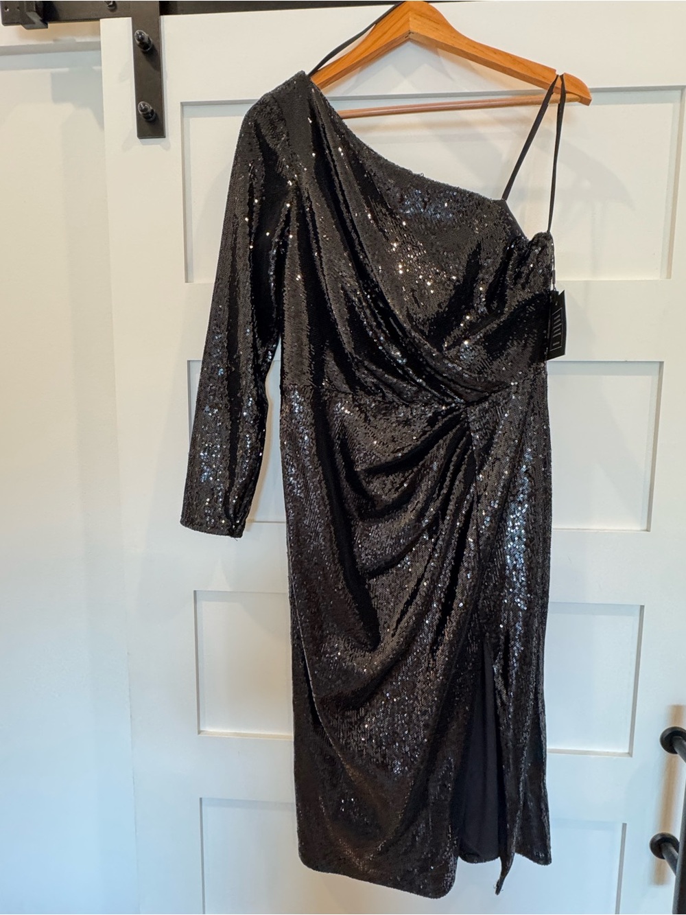 Ieena for Mac Duggal Black Sequin One-Shoulder Midi Dress Sz 10 NWT